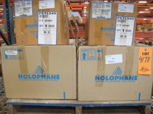 LOT TO INCLUDE: (2) FIXTURES, LIGHTING TYPE, 120 VOLT, HIGH PRESSURE SODIUM LAMP, 150 WATT. PENDANT MOUNTED, PRISMATIC GLASS REFRACTOR, SYMMETRICAL INTEGRAL BALLASTS, WITH LAMP, (20+) GOGGLES, DUST PROTECTION & CHEMICAL SPLASH KIND, CLEAR LENS, (14 BOXES) GLOVES, EXTRA LARGE SIZE, SURGEONS, INCINERABLE KIND, LATEX (7 MIL) MATERIAL, OFF-WHITE COLOR. AMBIDEXTROUS, 10" LENGTH, ROLLED CUFF, ETC.. LOADING & HANDLING FEE $15-4178
